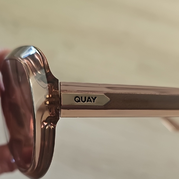 Quay Set List Aviator Sunglasses - Picture 11 of 12